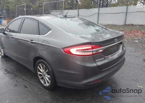 2017 Ford Fusion Se z USA, uszkodzony, nr VIN 3FA6P0HD2HR129095